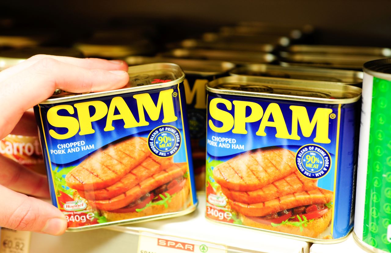 New York store locks spam in plastic case amid spike in crime

