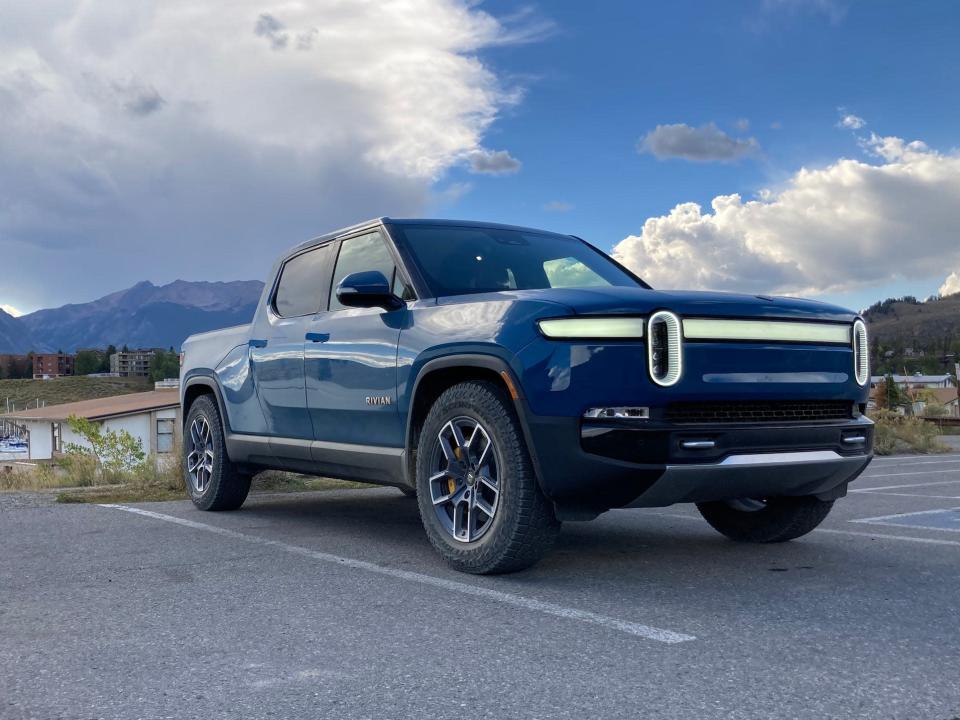 The 2022 Rivian R1T.