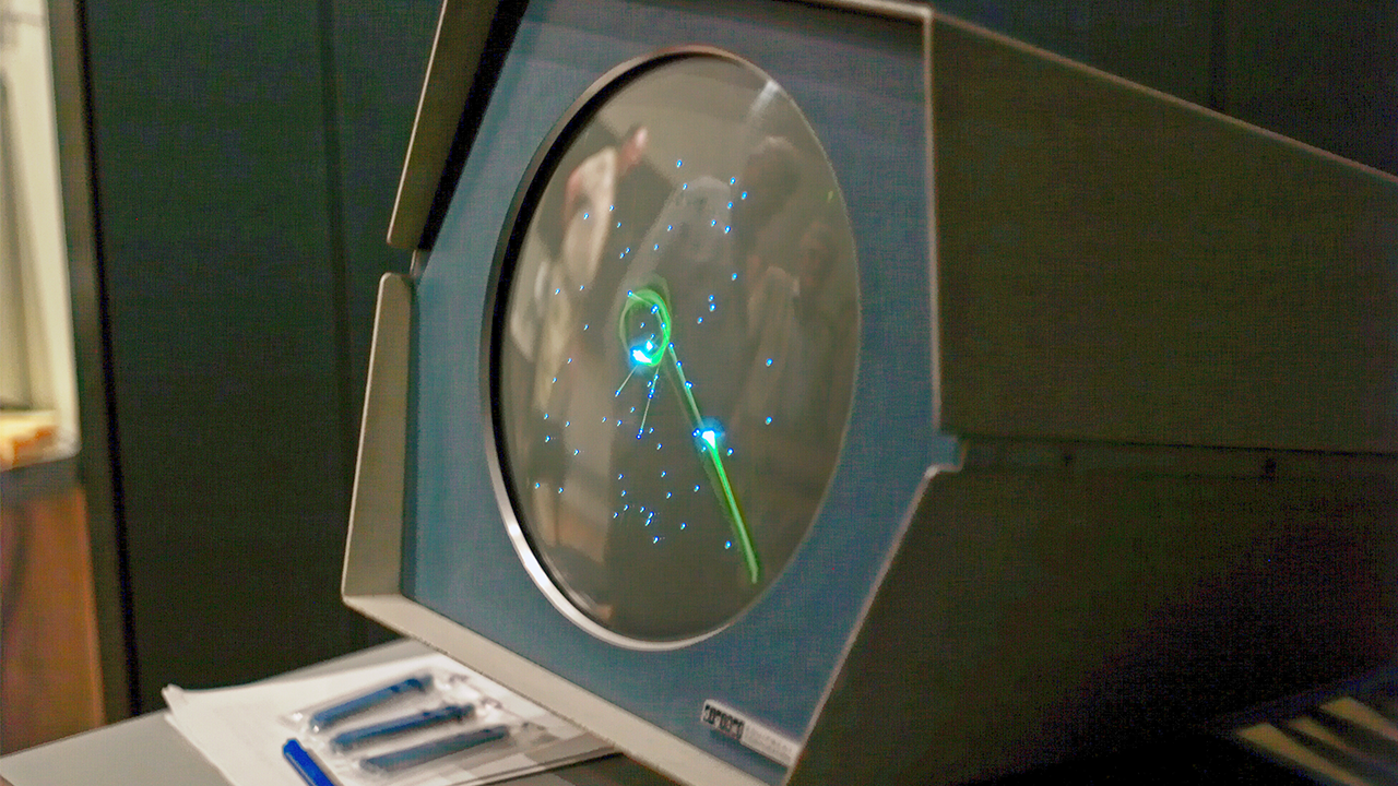 Spacewar!, the first known video game ever made, is now playable on Analogue Pocket - IGN

